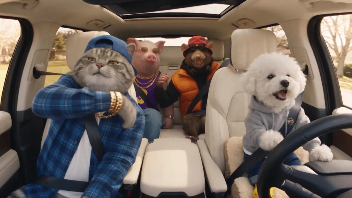 Pooshong driving with BIG PURR, GOLD OINK and LIL CHEDDAR in the car
